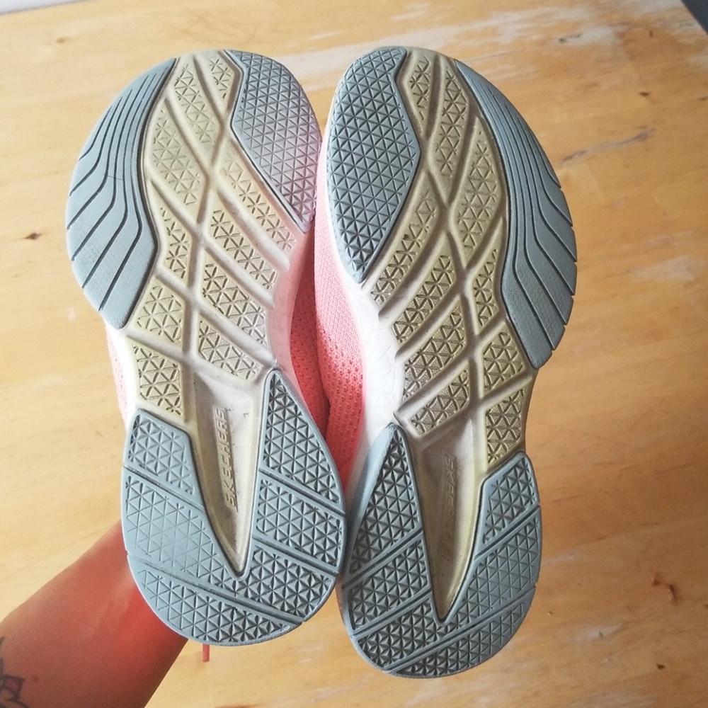 Sneakers - Picture 4 of 4